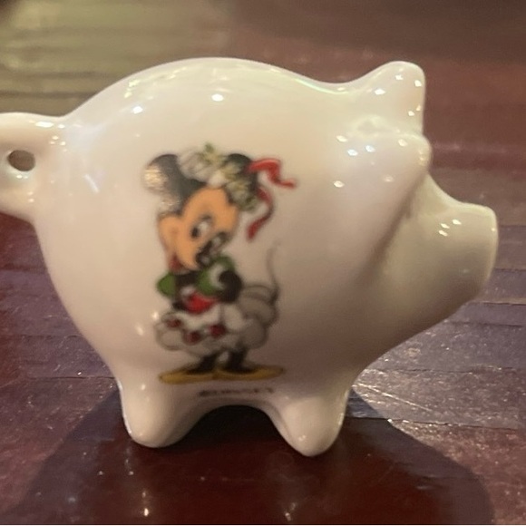 Set of two Disney ceramic trinkets. - Picture 3 of 11